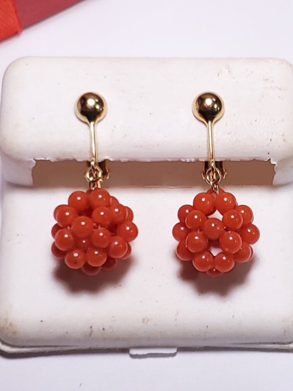 Estate Natural Red Coral Ball 18Kt YellowGold Drop non pierced clip Earring25060